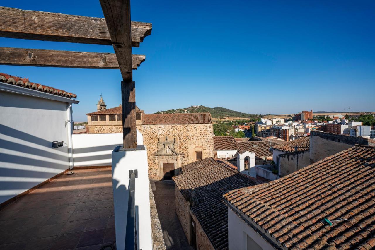 Apartamentos Caceres Historico Centro Buitenkant foto